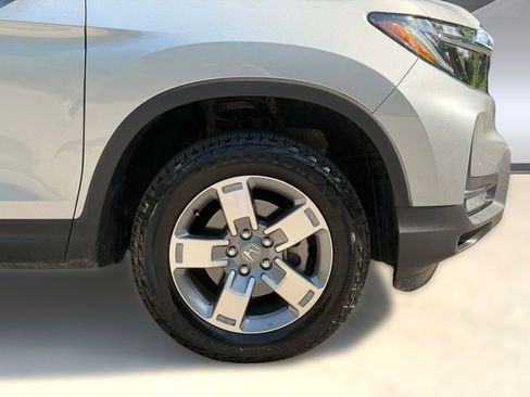 Used 2025 Honda Ridgeline RTL image 11