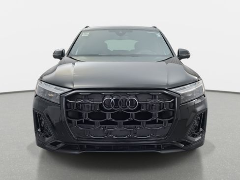 New 2026 Audi SQ7 Prestige image 2