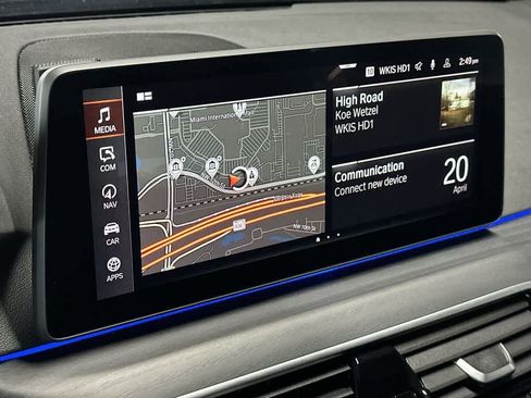 Used 2023 BMW 530i xDrive AWD/4WD image 18