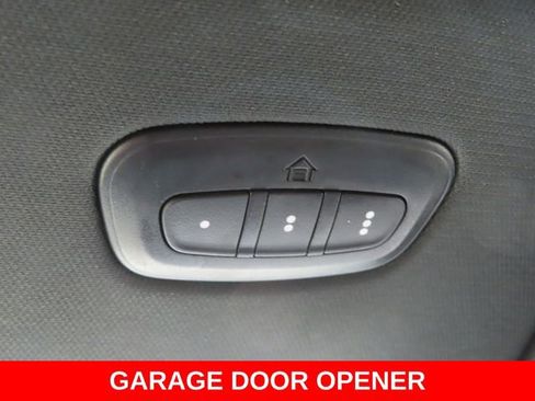 Used 2023 RAM 1500 Laramie AWD/4WD image 38