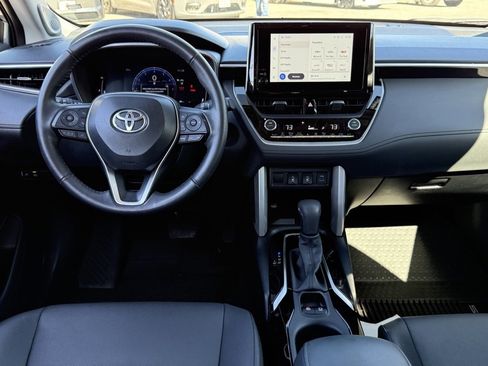 Certified 2024 Toyota Corolla Cross XLE w/ Convenience Package image 34