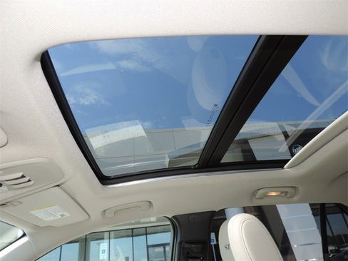 New 2026 Buick Encore GX Sport Touring image 9