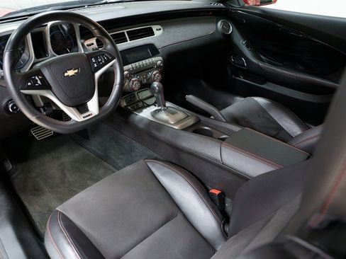 Used 2012 Chevrolet Camaro ZL1 RWD image 9