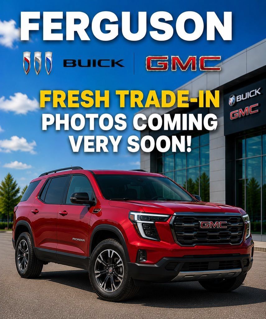 Used 2015 GMC Acadia SLT FWD image 15