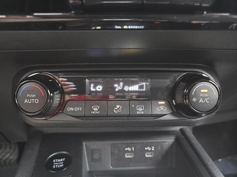 Used 2026 Nissan Kicks SV FWD image 24
