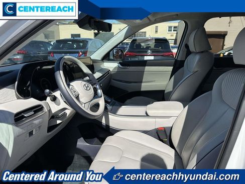 Used 2023 Hyundai Palisade Calligraphy AWD/4WD image 13