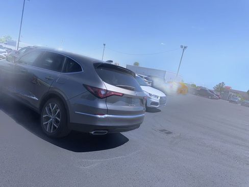 Used 2024 Acura MDX SH-AWD w/ Technology Package image 5
