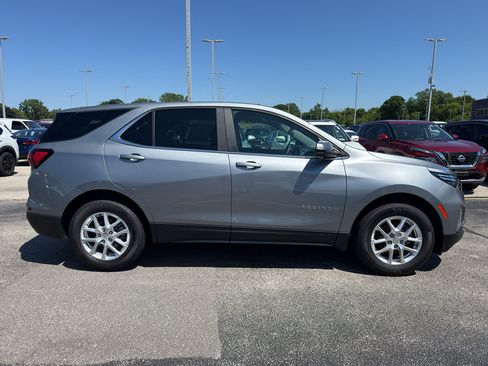 Certified 2024 Chevrolet Equinox LT AWD/4WD image 4