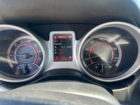 Used 2019 Dodge Journey GT AWD/4WD image 9