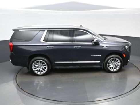 Used 2023 GMC Yukon SLT AWD/4WD image 43