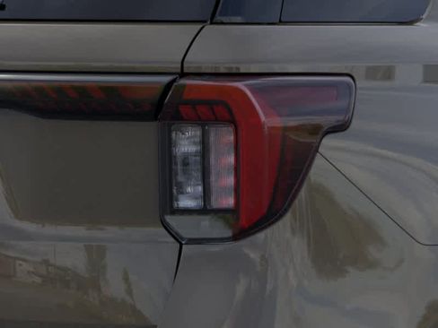 New 2026 Ford Explorer ST-Line RWD image 21