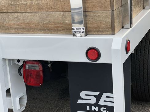 New 2024 Ford F450 XL w/ XL Chrome Package image 9