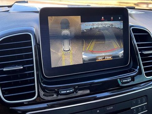 Used 2018 Mercedes-Benz GLE 350 w/ Premium 1 Package image 19