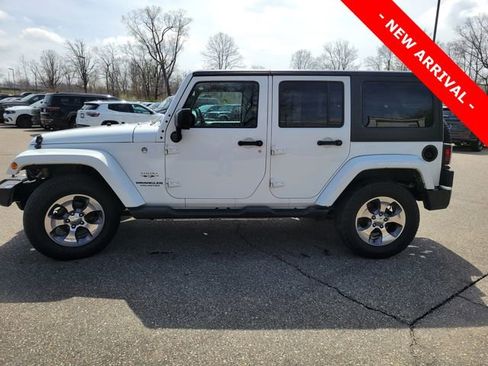 Used 2016 Jeep Wrangler Unlimited Sahara w/ Dual Top Group image 6