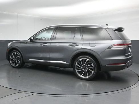 Certified 2022 Lincoln Aviator Reserve w/ Equipment Group 201A AWD/4WD image 5