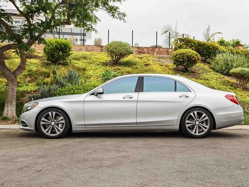 Used 2016 Mercedes-Benz S 550 Sedan image 2