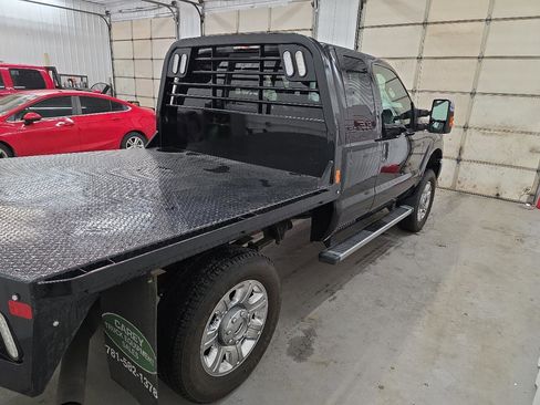 Used 2015 Ford F350 Lariat w/ Chrome Package image 19