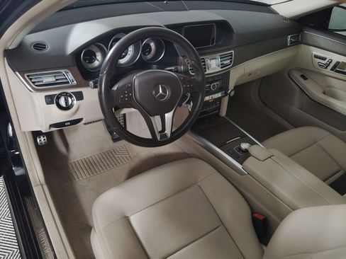 Used 2015 Mercedes-Benz E 350 4MATIC Sedan image 4