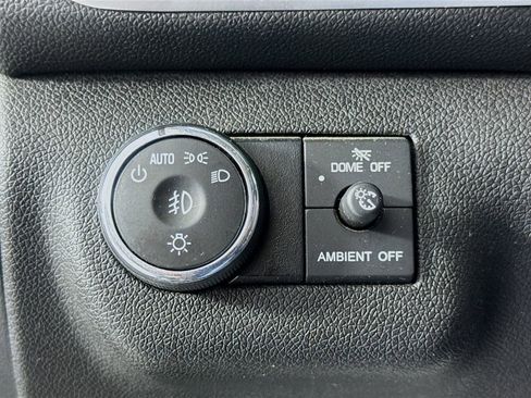 Used 2017 GMC Acadia Limited SLT image 13