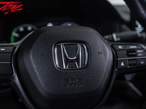 Used 2024 Honda Accord Sport image 27