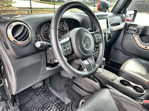 Used 2016 Jeep Wrangler Sahara AWD/4WD image 20