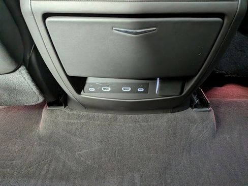 Certified 2024 Cadillac Escalade ESV Sport Platinum w/ LPO, ONYX Package image 31