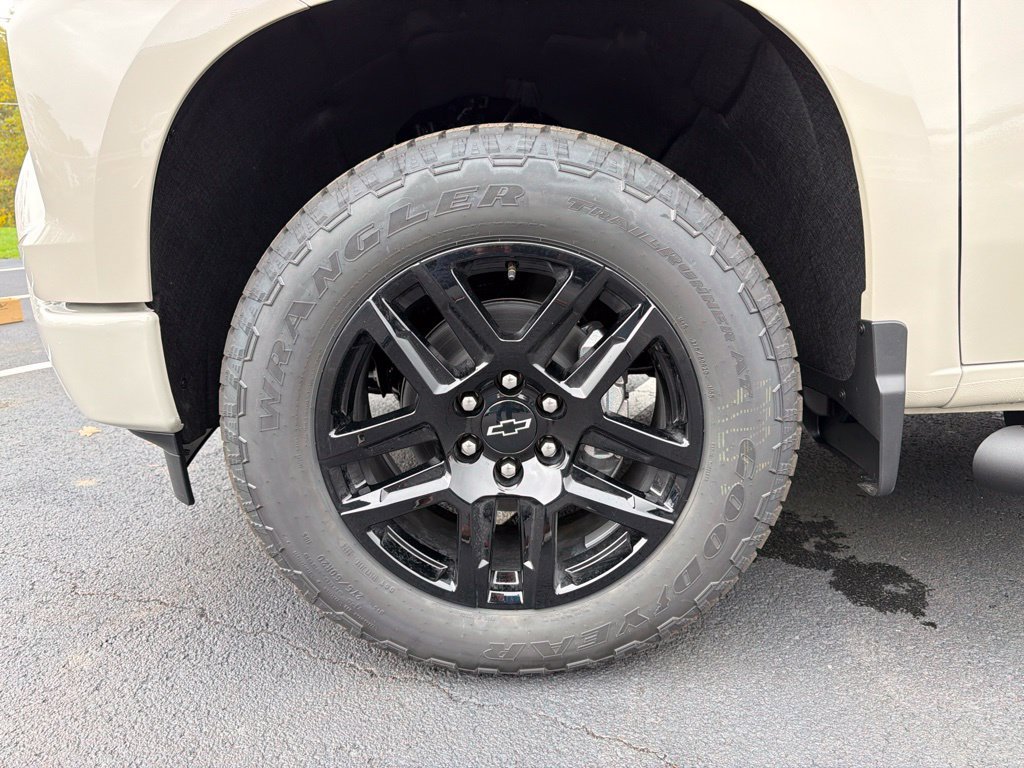 New 2026 Chevrolet Silverado 1500 RST w/ RST Select Package AWD/4WD image 9