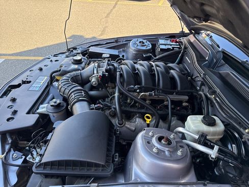 Used 2007 Ford Mustang GT RWD image 33