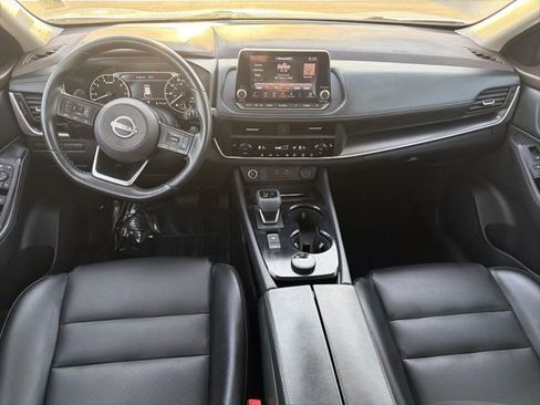 Used 2023 Nissan Rogue SV w/ SV Premium B Package image 9