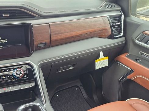 New 2026 GMC Sierra 1500 Denali Ultimate image 16