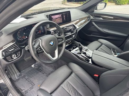 Used 2022 BMW 530i 530i w/ Premium Package image 32