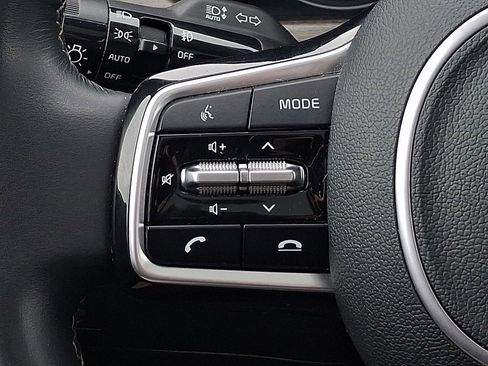 Certified 2023 Kia Sorento X-Line EX image 17