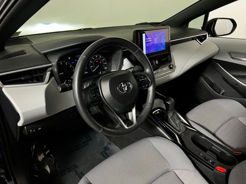 Used 2024 Toyota Corolla SE image 12