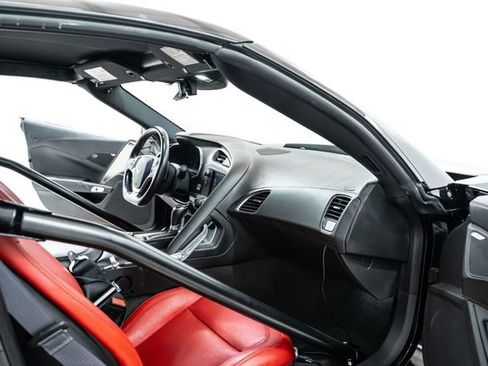 Used 2016 Chevrolet Corvette Z06 RWD image 23