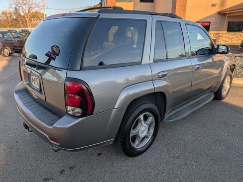 Used 2008 Chevrolet TrailBlazer LT w/ Sun And Sound Package image 9