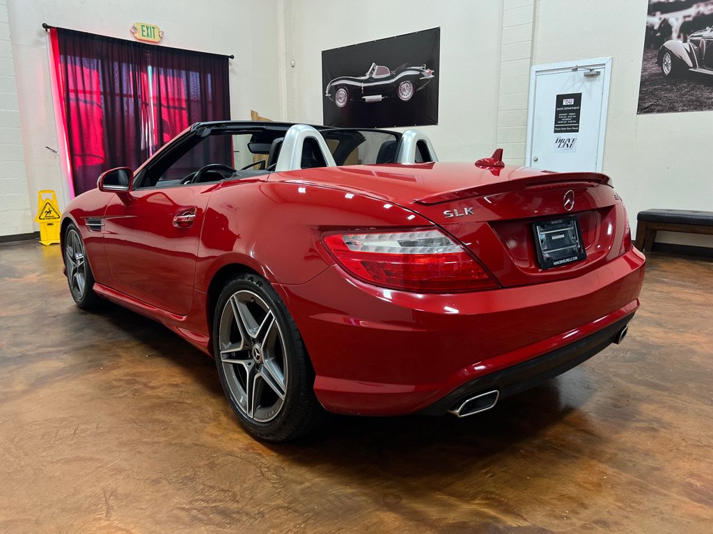 Used 2016 Mercedes-Benz SLK 350 image 14