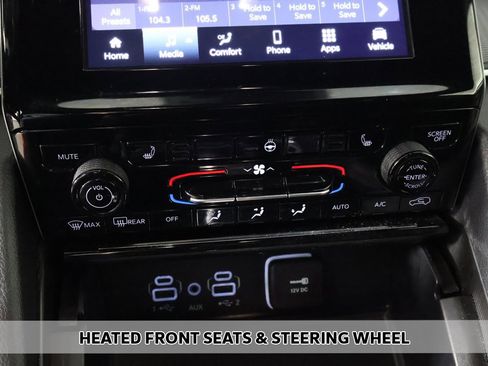 Used 2024 Jeep Grand Cherokee Altitude image 6