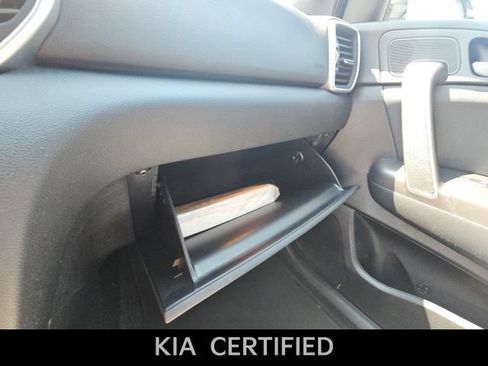 Used 2022 Kia Sportage Nightfall Edition AWD/4WD image 34