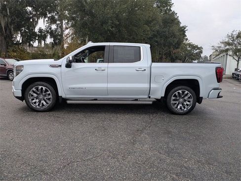 New 2026 GMC Sierra 1500 Denali image 8