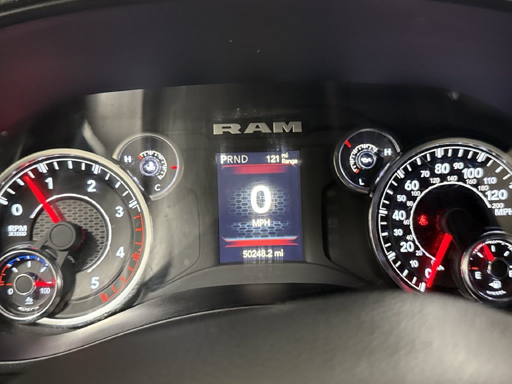 Used 2024 RAM 3500 Big Horn AWD/4WD image 12