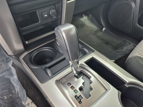 Used 2023 Toyota 4Runner SR5 AWD/4WD image 10