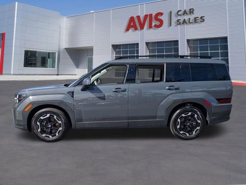 Used 2025 Hyundai Santa Fe SEL image 10