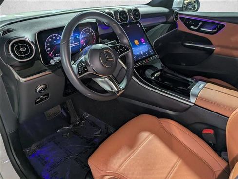 Certified 2025 Mercedes-Benz GLC 300 image 13