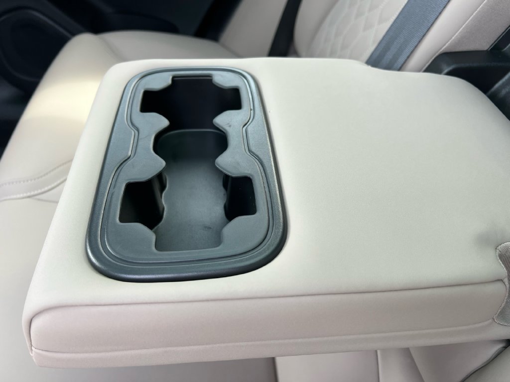 Certified 2026 Volvo XC60 B5 Plus AWD/4WD image 23