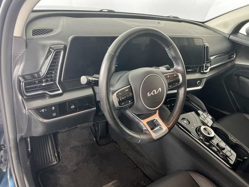 Used 2023 Kia Sportage EX AWD/4WD image 10
