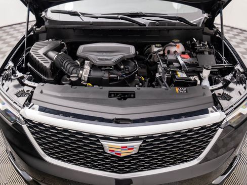 New 2025 Cadillac XT6 Premium Luxury image 30