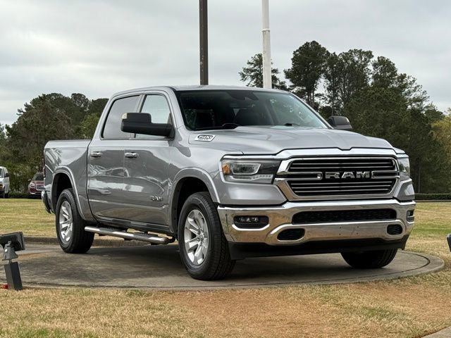 Used 2022 RAM 1500 Laramie AWD/4WD image 1