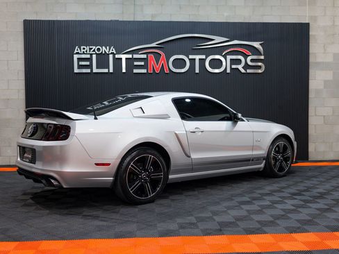 Used 2013 Ford Mustang GT Premium RWD image 18