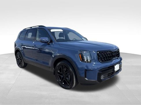 Certified 2025 Kia Telluride SX Prestige X-Line AWD/4WD image 4