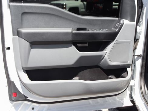 Used 2025 Ford F350 XL w/ XL Chrome Package RWD image 16